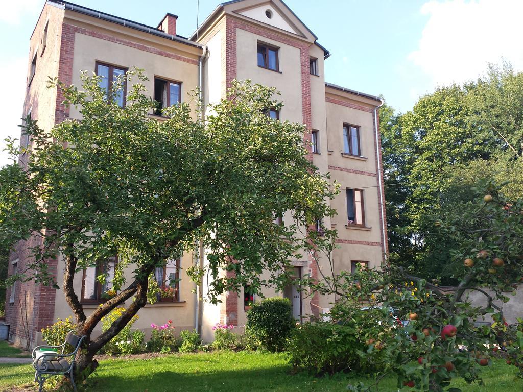 Apartment Anna Cesky Dub Zewnętrze zdjęcie